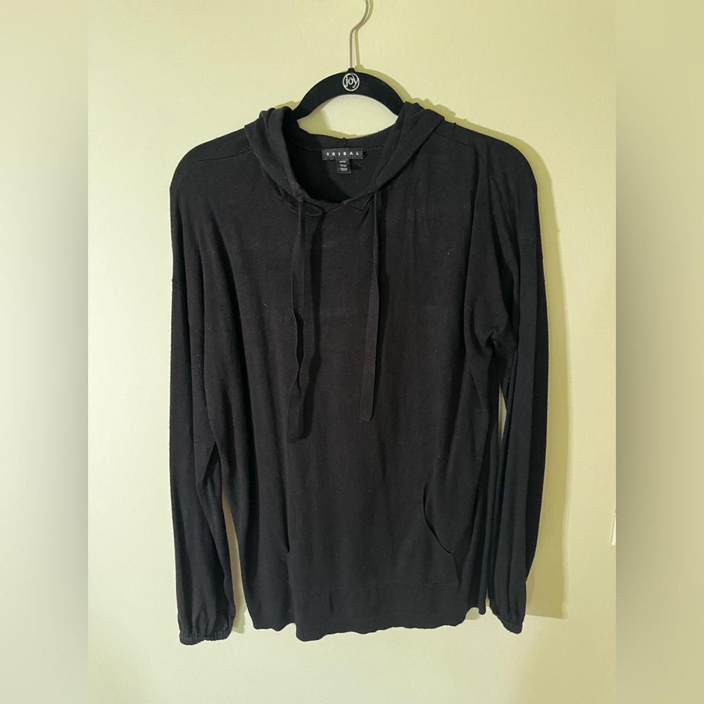 Tribal sweatshirt size M